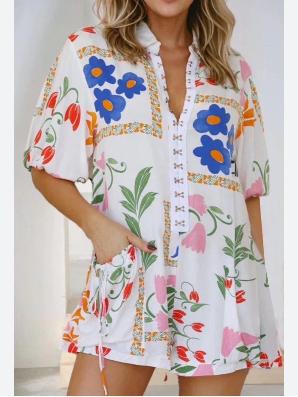 Romper‎